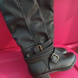 Black faux leather boots size 7 1/2 women's